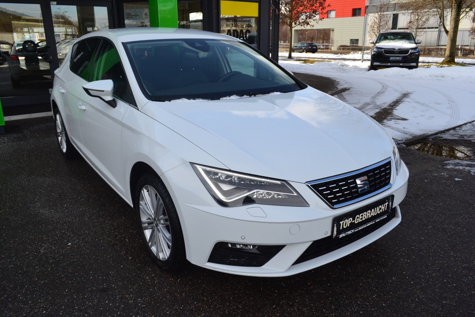 Seat Leon Fr 1.4 Tsi Act Dsg Seat Leon 1.4 TSI ACT DSG Xcellence Navi / LED / Winter-Paket gebraucht