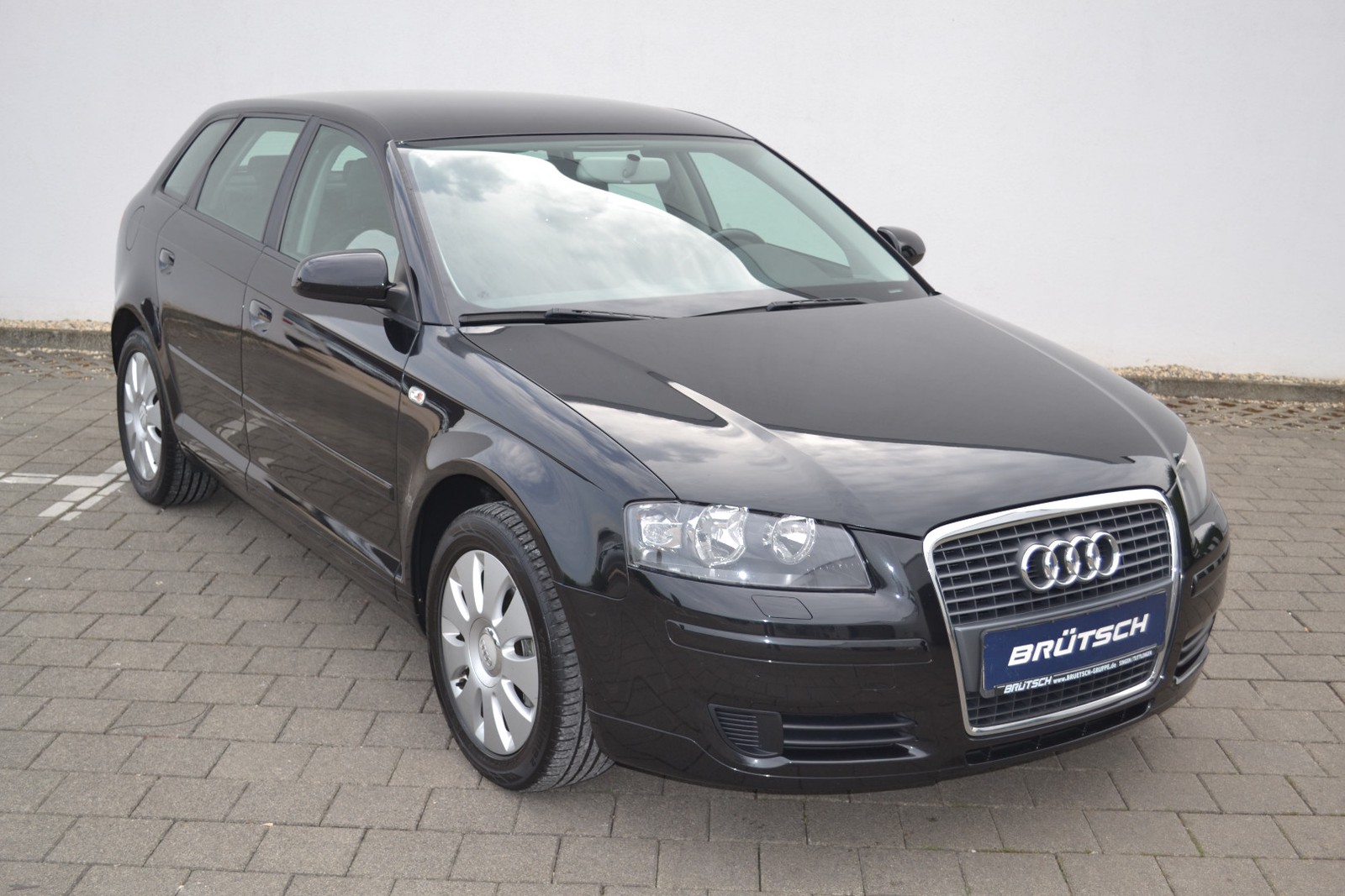 Audi A3 Sportback 2 0 Tdi Attraction Klima Gebraucht Kaufen In Tuttlingen Preis 7980 Eur Int Nr 4539 Verkauft