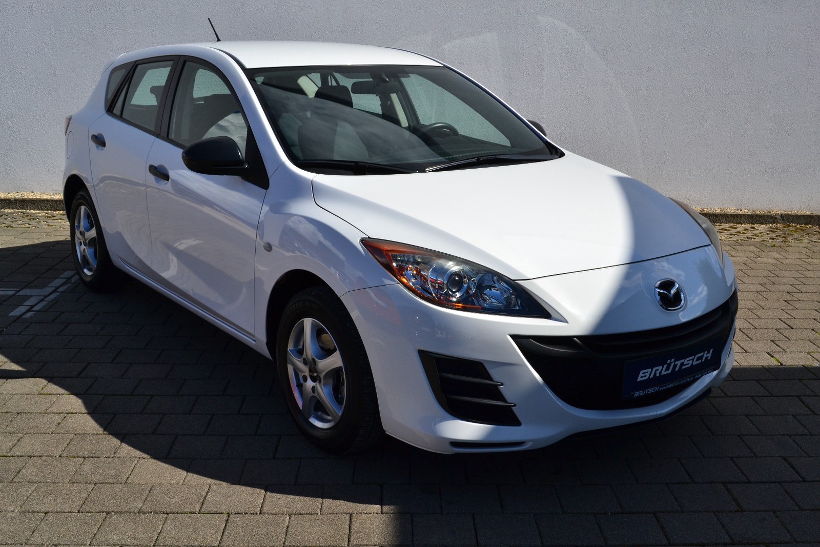 Mazda 3 Prime-Line 1.6 KLIMA / ALU gebraucht kaufen in ...