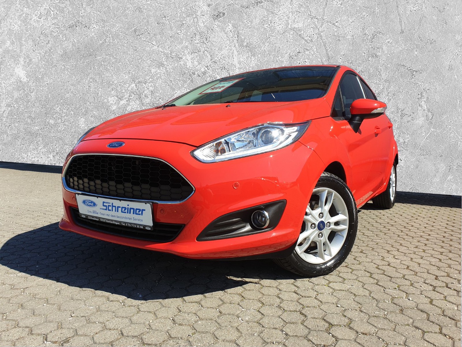 Ford Fiesta Celebration mit PDC | Winterpaket | Klima