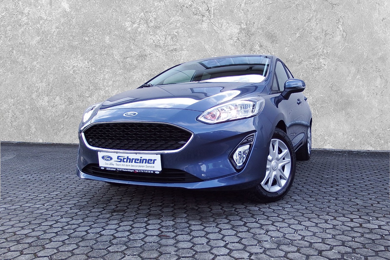 Ford Fiesta Cool & Connect mit Automatik | PDC