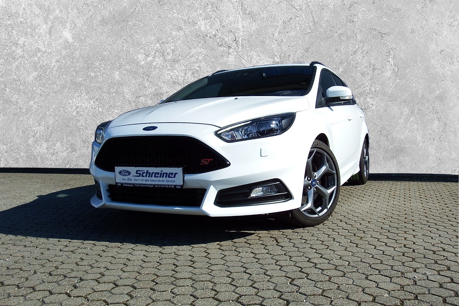Ford Focus Turnier ST mit Recaro-Sitze | Navi