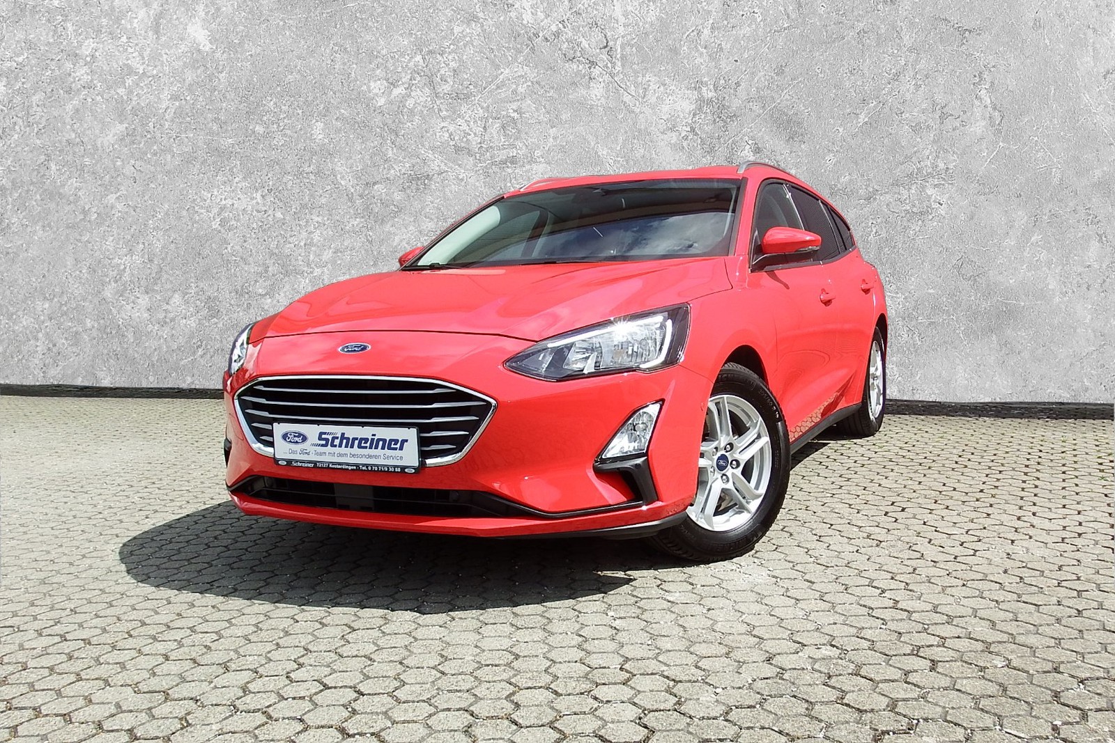 Ford Focus Turnier Cool & Connect mit Navi | Tempomat