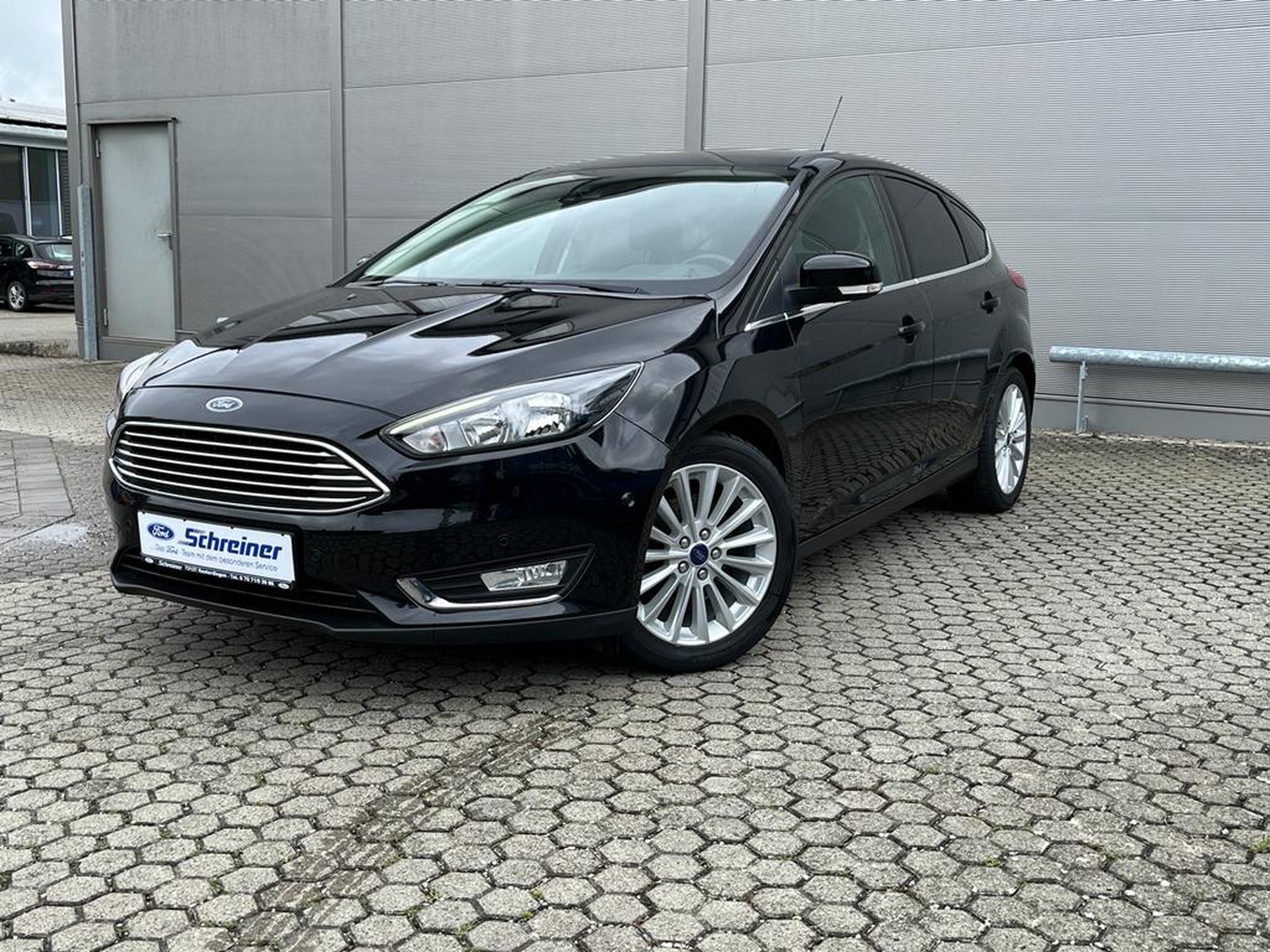 Ford Focus Titanium mit PDC | Key-free | Tempomat