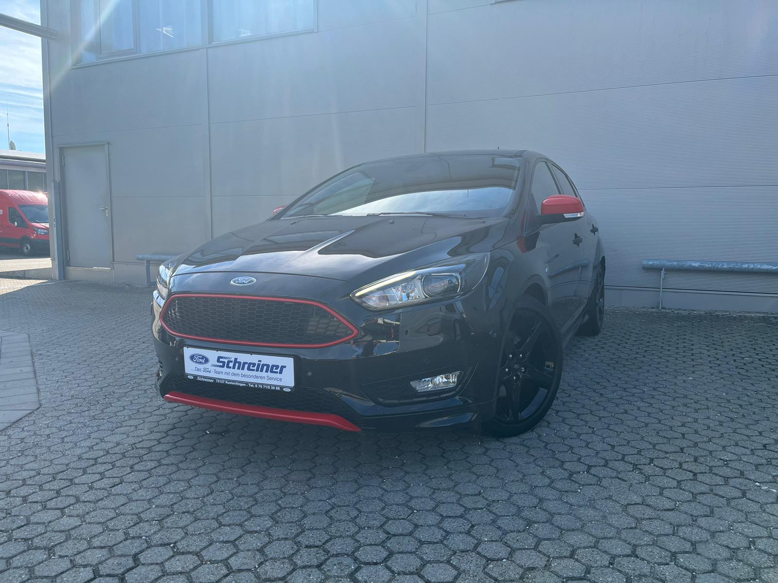 Ford Focus Lim. Sport mit Navi | Xenon