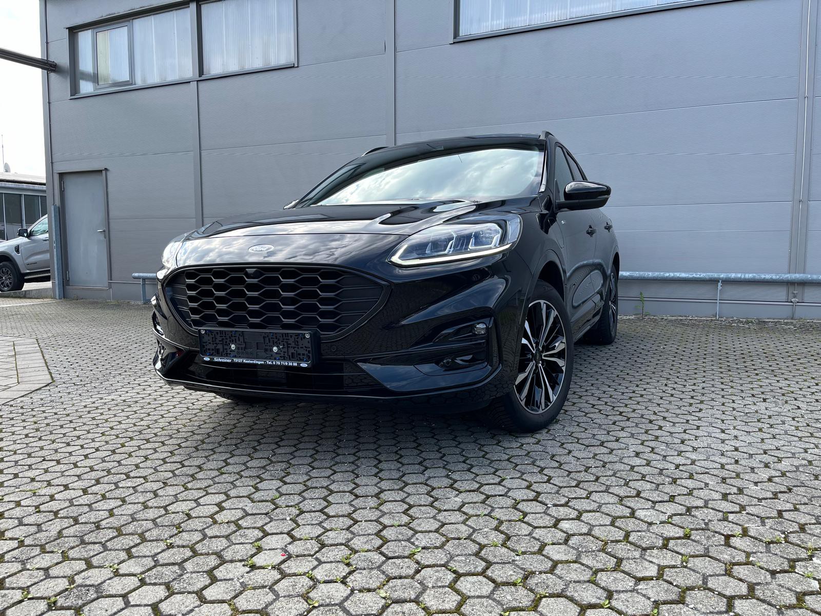 Ford Kuga Plug-In Hybrid ST-Line X AHK | Rückfahrkamera | Frontkamera