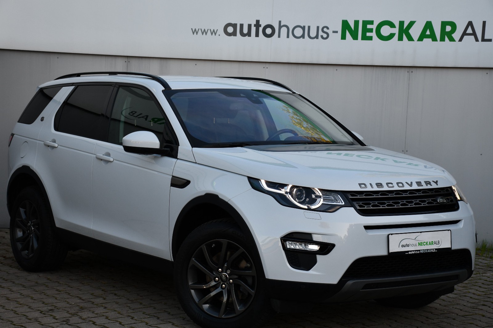 Land Rover Discovery Sport SE AWD 1.Hand AHK Kamera Navi