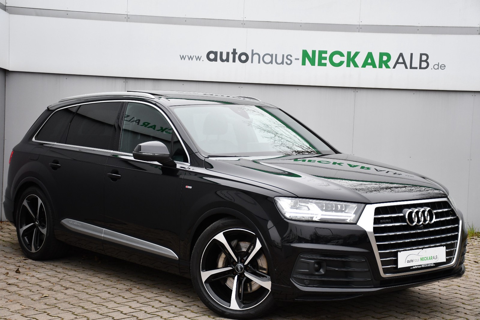 Audi Q7 3.0 TDI quattro S-Line*7-Sitzer*Kamera*Pano*