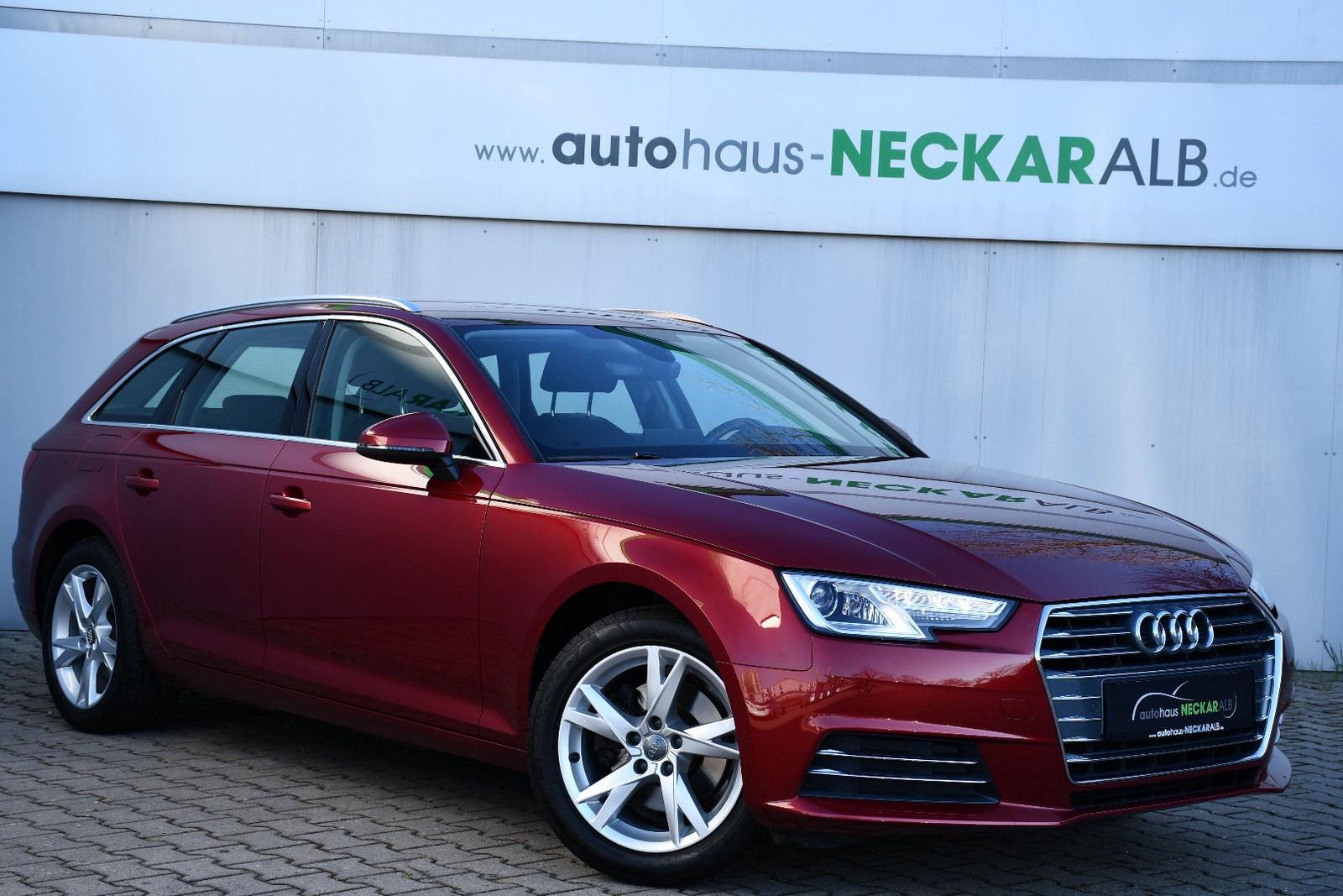 Audi A4 Avant Sport*AHK*Bi-Xenon*Tempomat*Navi* sport