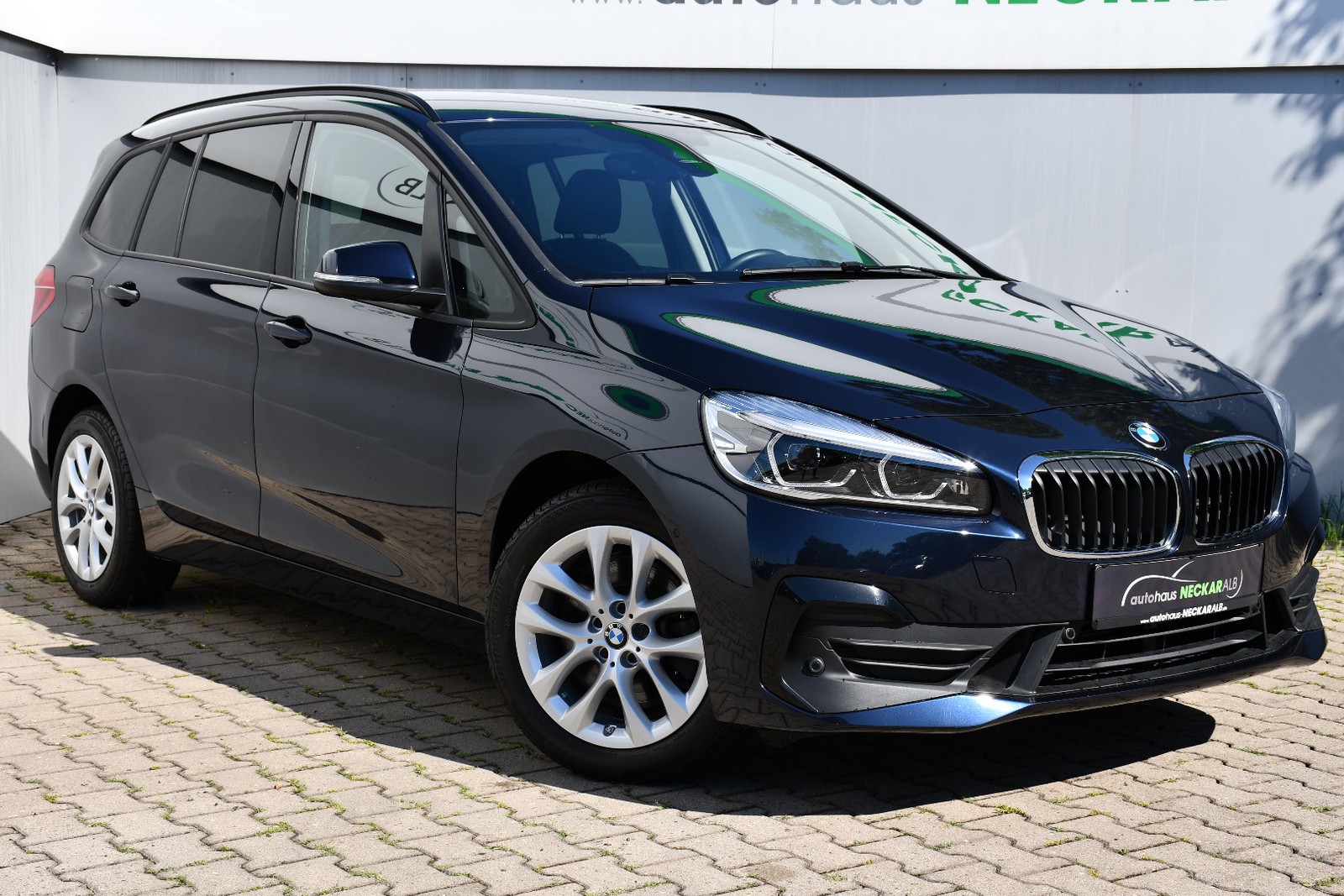 BMW 220 Gran Tourer xDrive 7-Sitzer LED Navi Leder