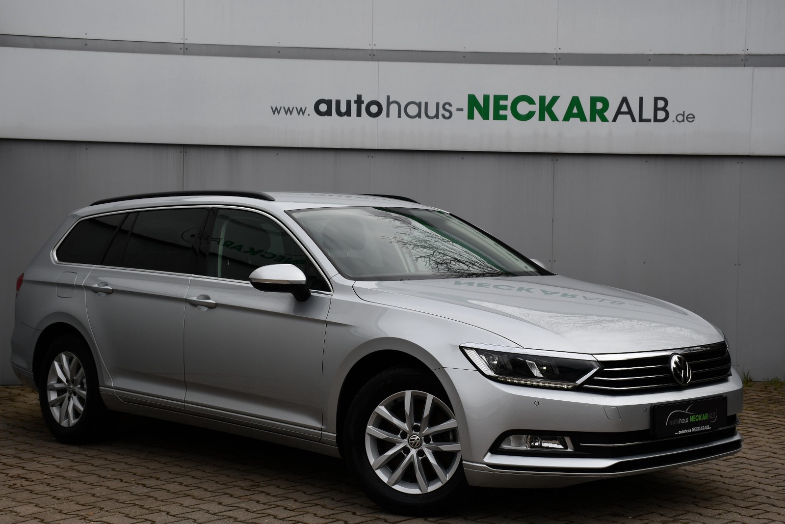 Volkswagen Passat Variant Comfortline Kamera Navi Massage