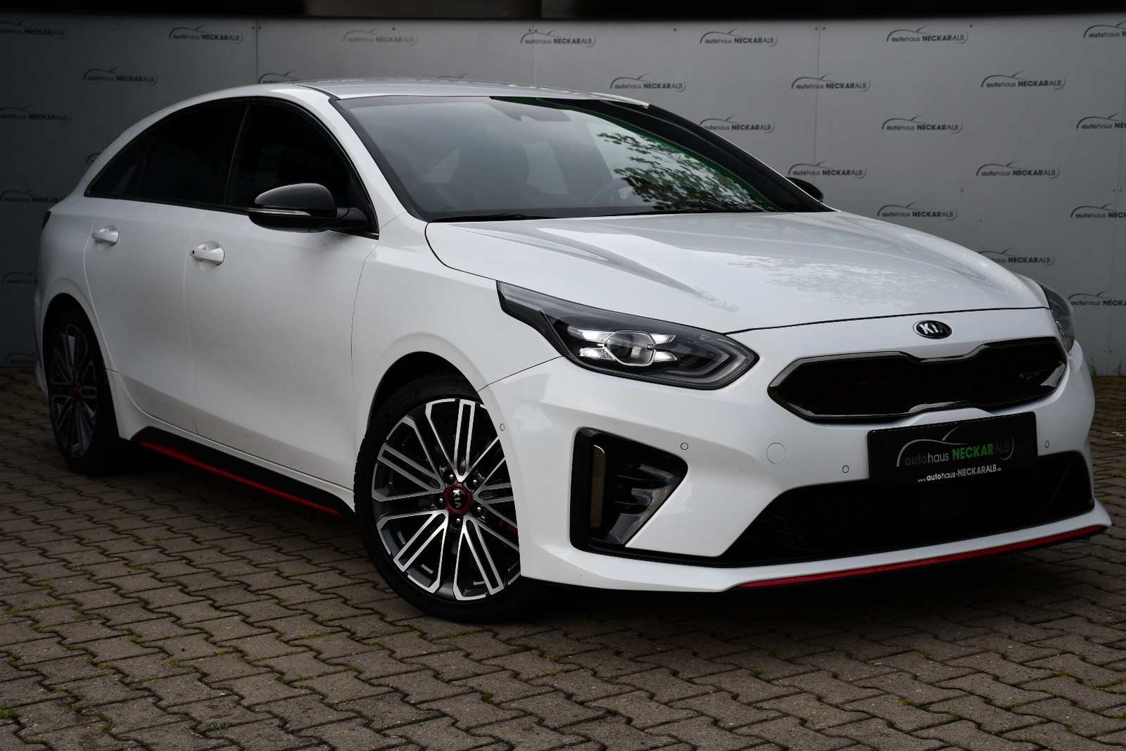 Kia ProCeed / pro_cee´d 1.6 T-GDI DCT GT 1.Hand