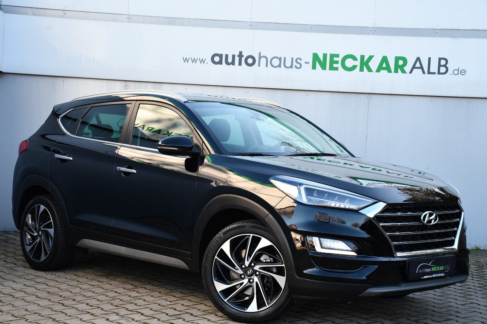 Hyundai TUCSON Premium 4WD 1.Hand AHK Kamera Navi