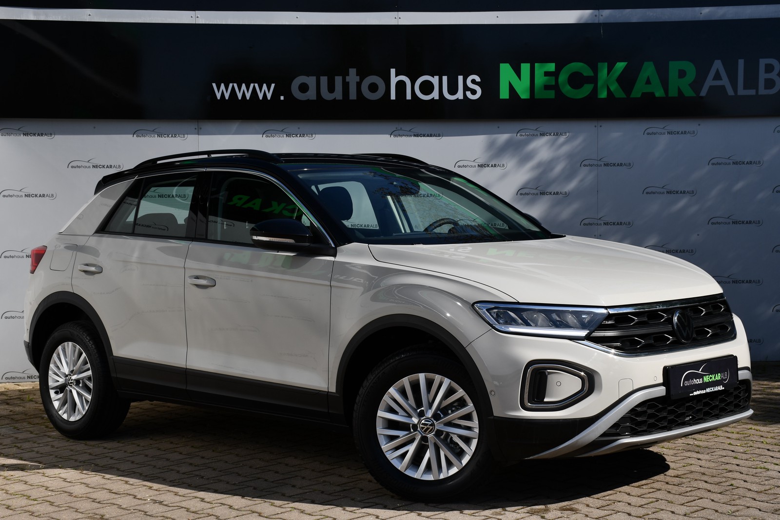 Volkswagen T-Roc Life Virtual CarPlay Kamera ACC