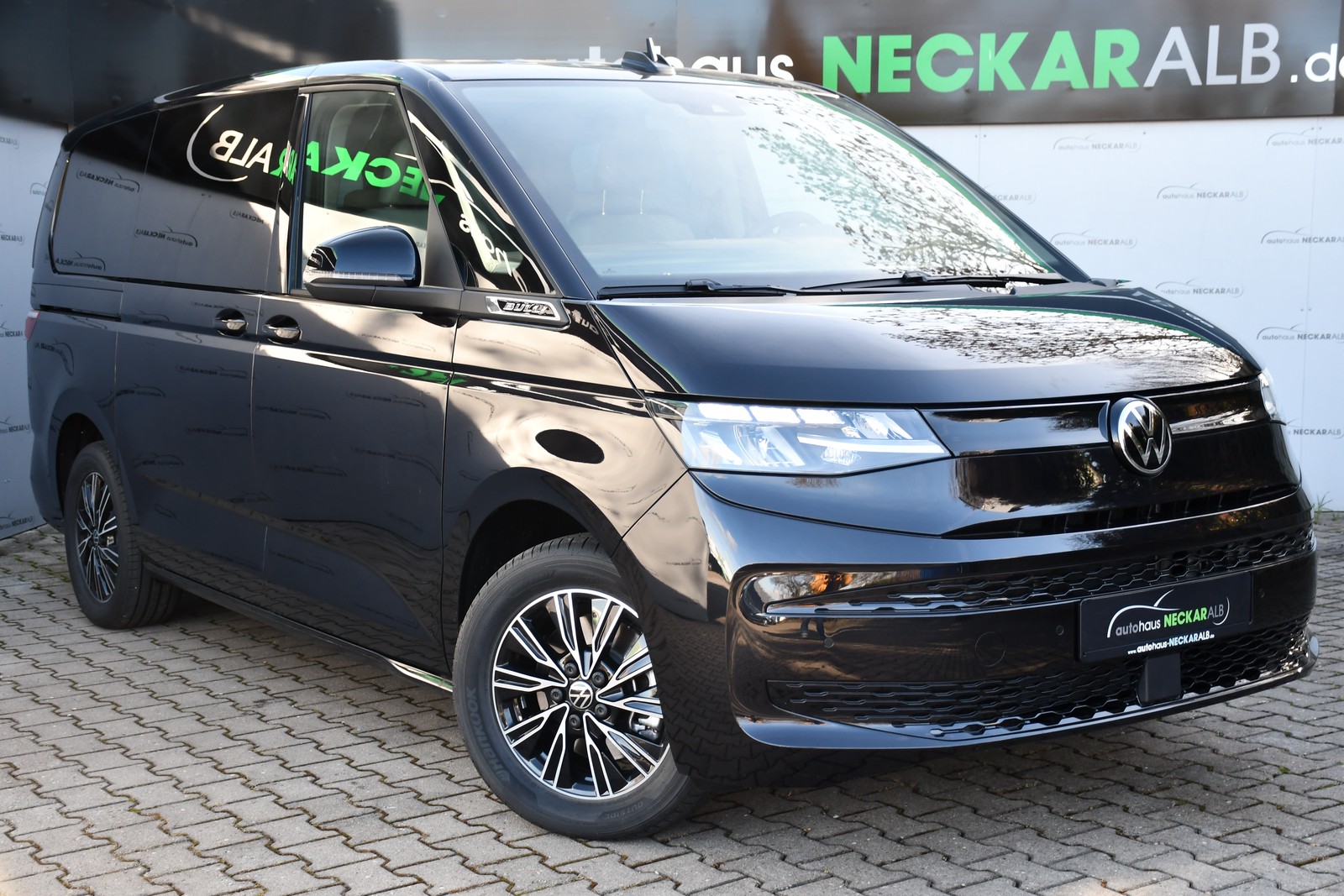 Volkswagen T7 Multivan Lang AHK digital Cockpit Kamera