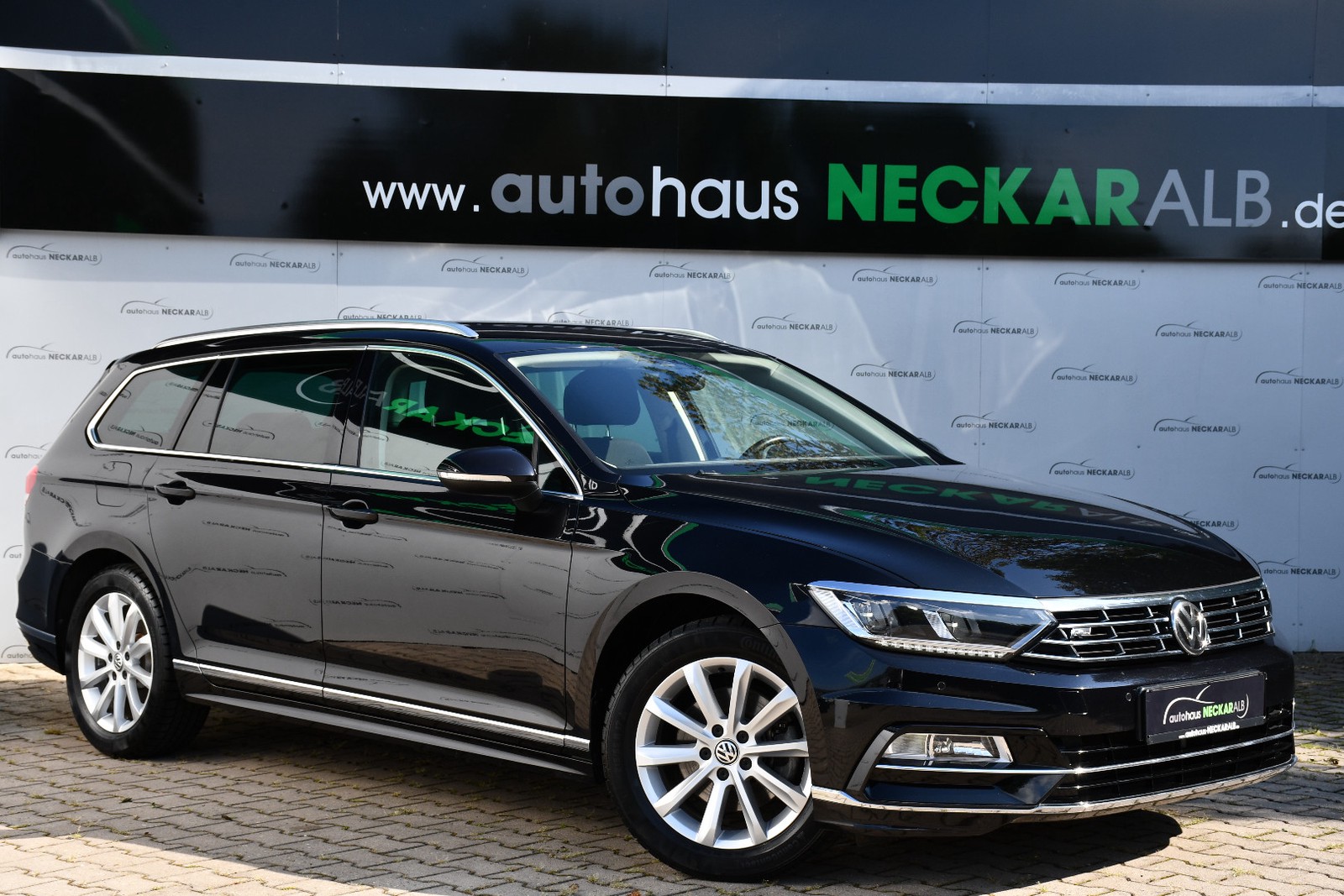 Volkswagen Passat Variant R-Line LED ACC PDC Navi