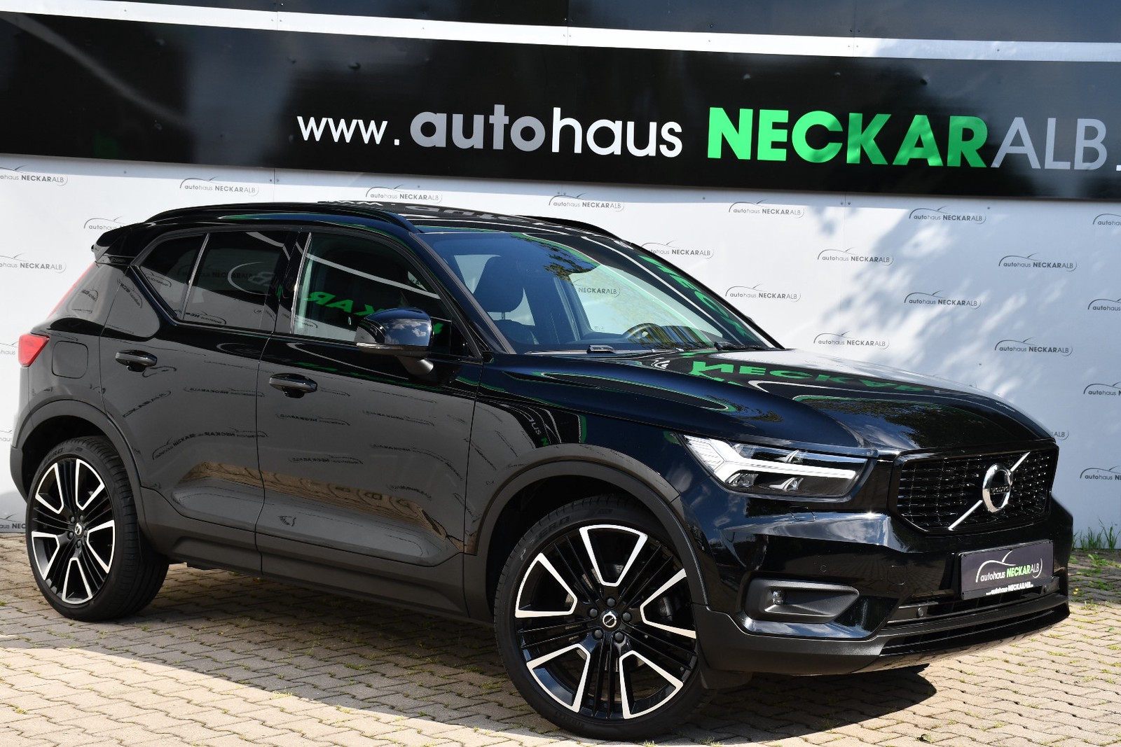 Volvo XC40 R Design AWD Pano Kamera Navi Leder