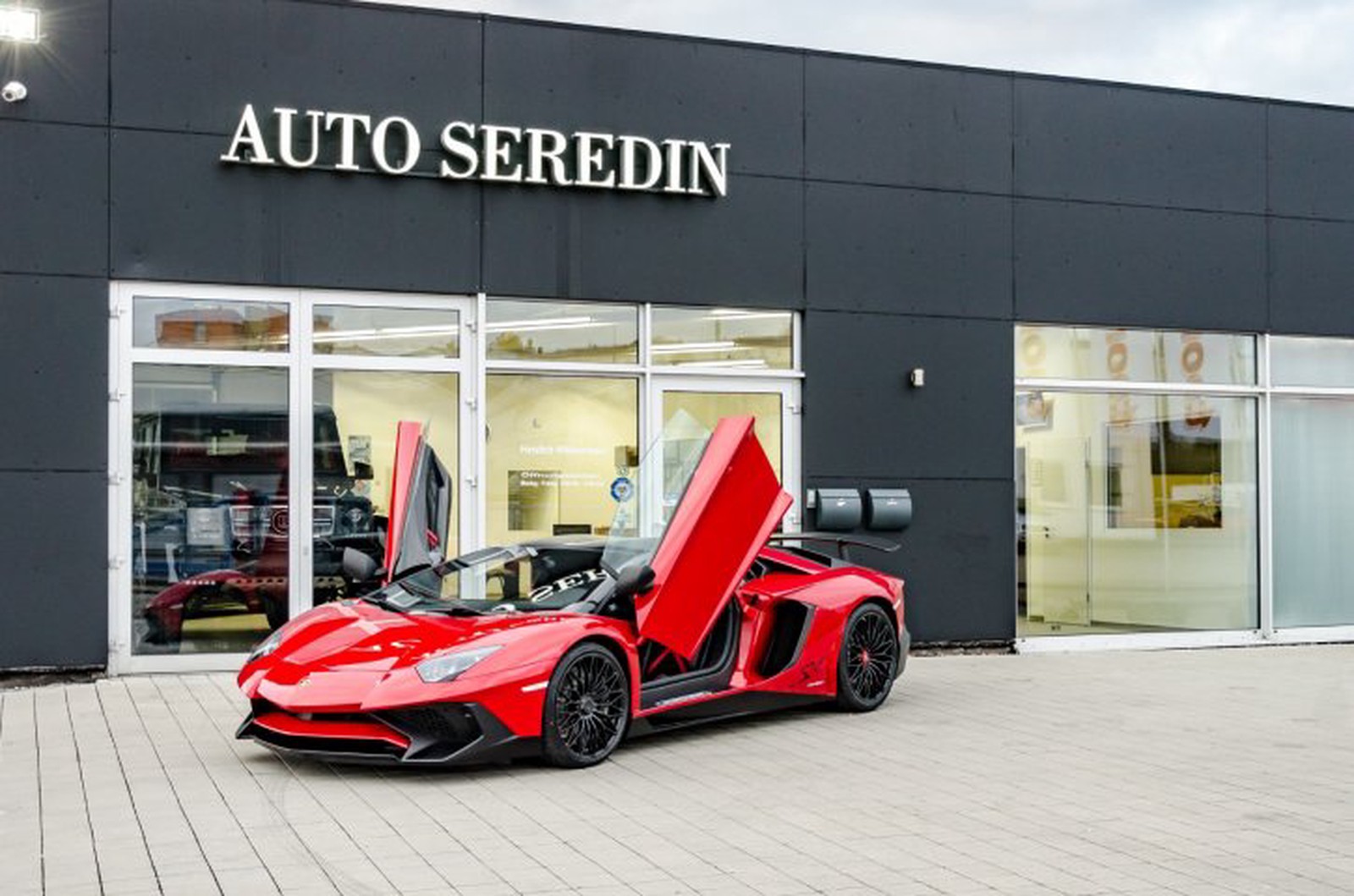 Lamborghini Aventador Lp 750 4 Superveloce Sv Roadster Neu Kaufen In Hechingen Bei Stuttgart Preis Eur Int Nr 1878 Verkauft
