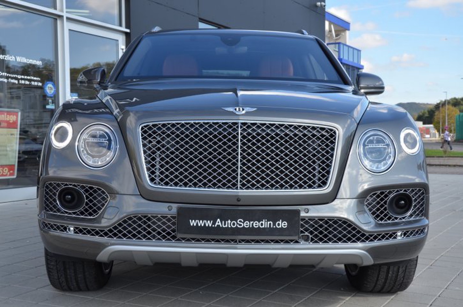 Bentley Bentayga Naim 4 Seats New Buy In Hechingen Bei Stuttgart Price Eur Int Nr L679 Sold