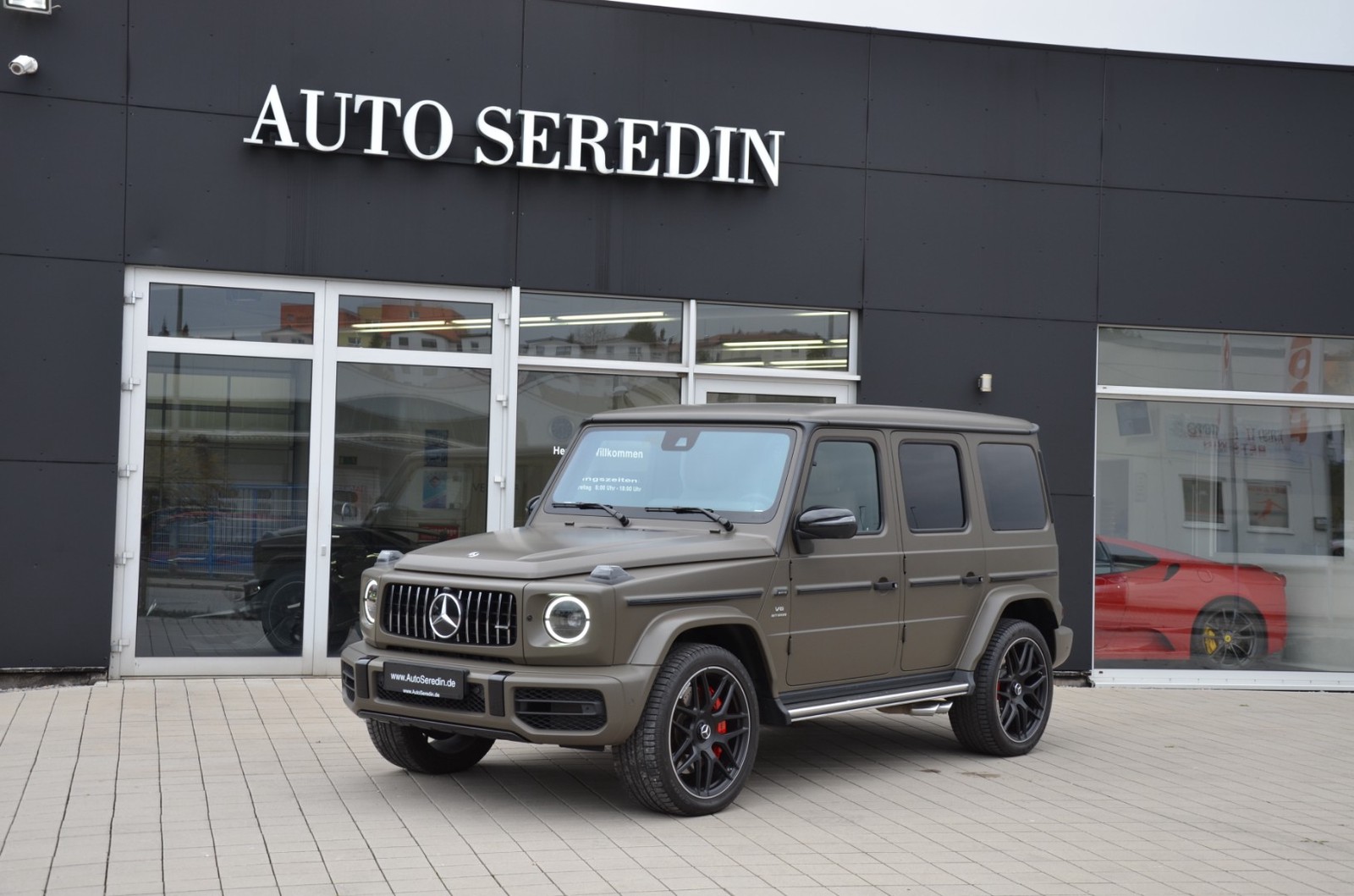 Mercedes Benz G 63 Amg Vorfuhrfahrzeug Kaufen In Hechingen Bei Stuttgart Preis 192780 Eur Int Nr 2645 Verkauft