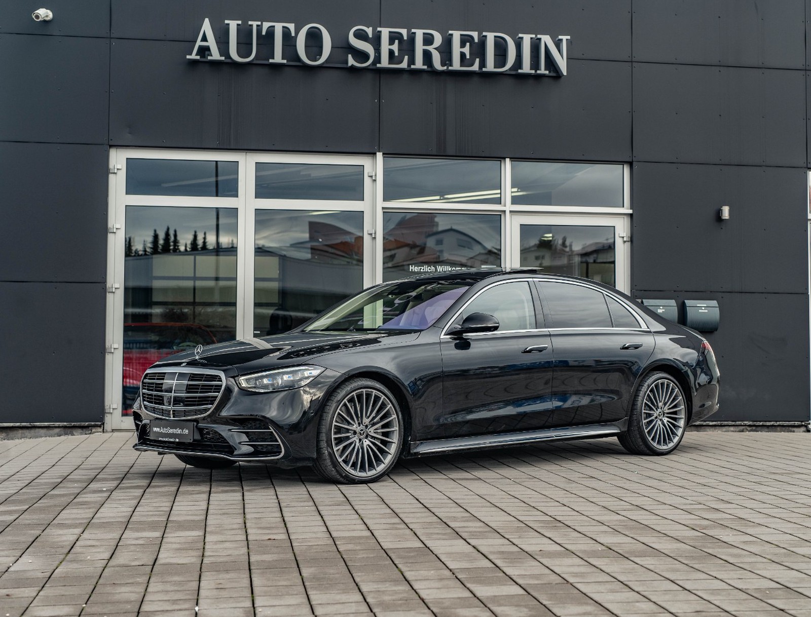 Mercedes Benz S 500 Amg L New Buy In Hechingen Bei Stuttgart Price 192780 Eur Int Nr 20 482 Sold