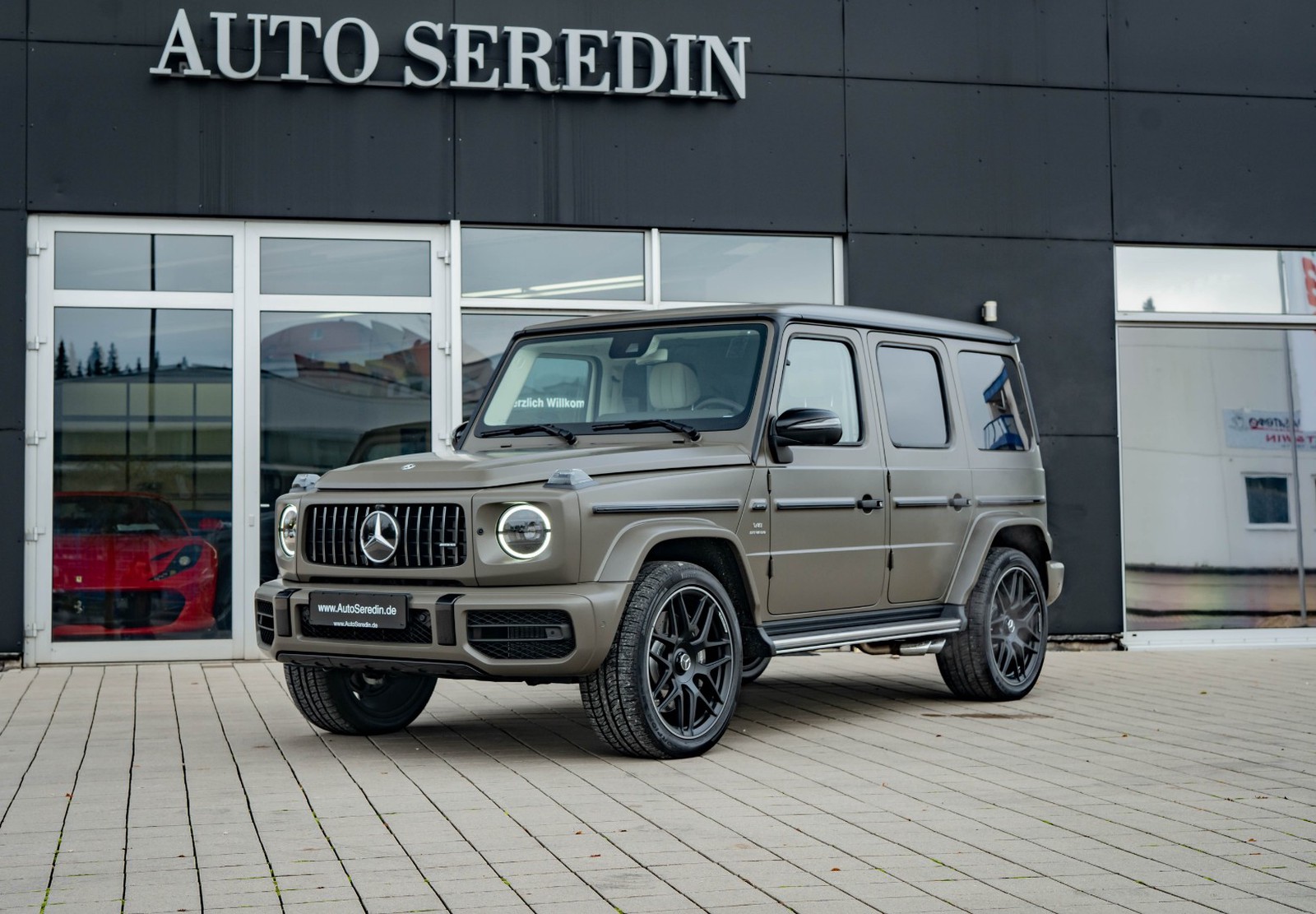 Mercedes Benz G 63 Amg Neu Kaufen In Hechingen Bei Stuttgart Preis 212280 Eur Int Nr 20 483 Verkauft