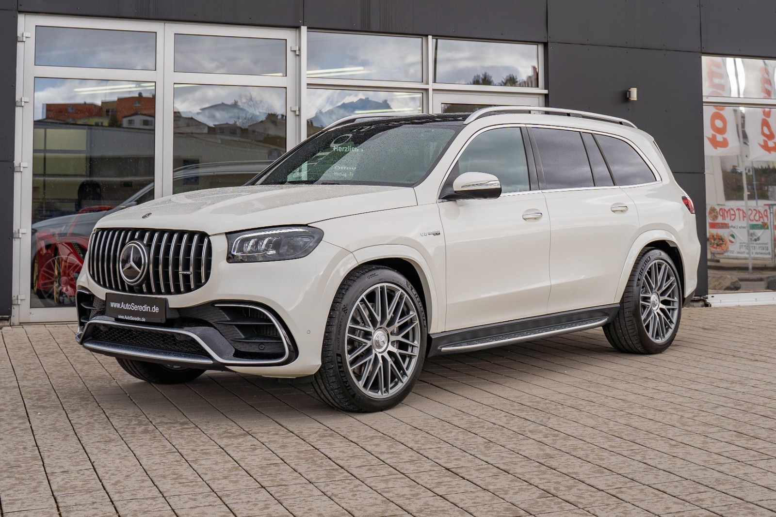 Mercedes Benz Gls 63 Amg 4matic Neu Kaufen In Hechingen Bei Stuttgart Preis 172549 Eur Int Nr 21 12 Verkauft Mercedes Benz Gls 63 Amg 4matic Neu Kaufen In Hechingen Bei Stuttgart Preis 172549 Eur Int Nr 21 12 Verkauft