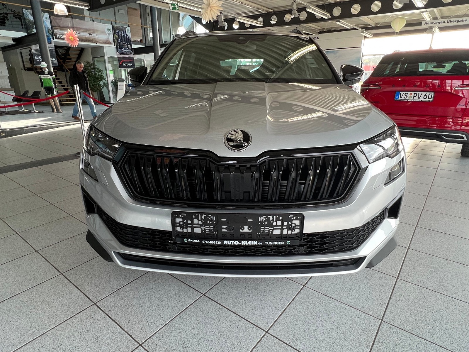 Skoda Karoq Sportline 2.0 TSI 7-Gang DSG 4x4 Traveller/ Parken Basic/ Navi Amundsen/ AHK