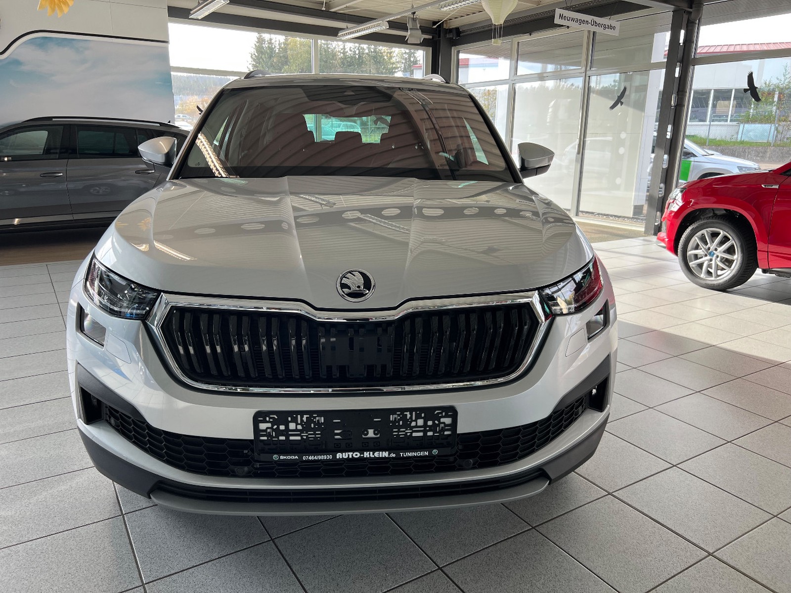 Skoda Kodiaq Tour 2.0 TDI 7-Gang DSG 4x4 5-Jahre Garantie/ AHK / WSS beheizbar