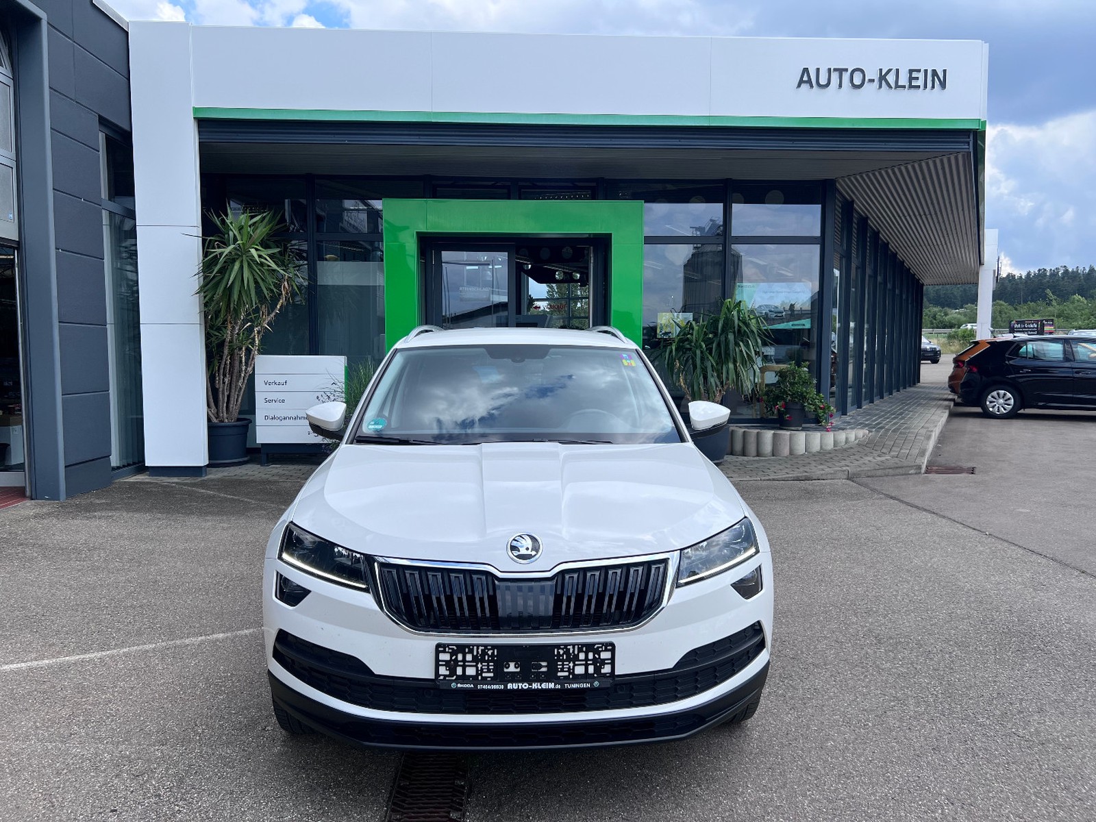 Skoda Karoq Soleil 1.6 TDI DSG PDC v+h/ Sunset/ Climatronic 2-Zonen