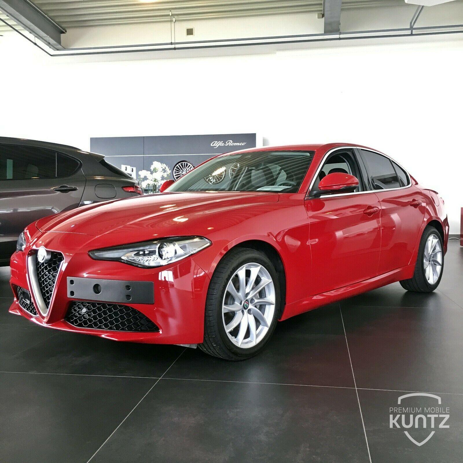 Alfa Romeo Giulia Super 2.0T ACC,AppleCarplay,