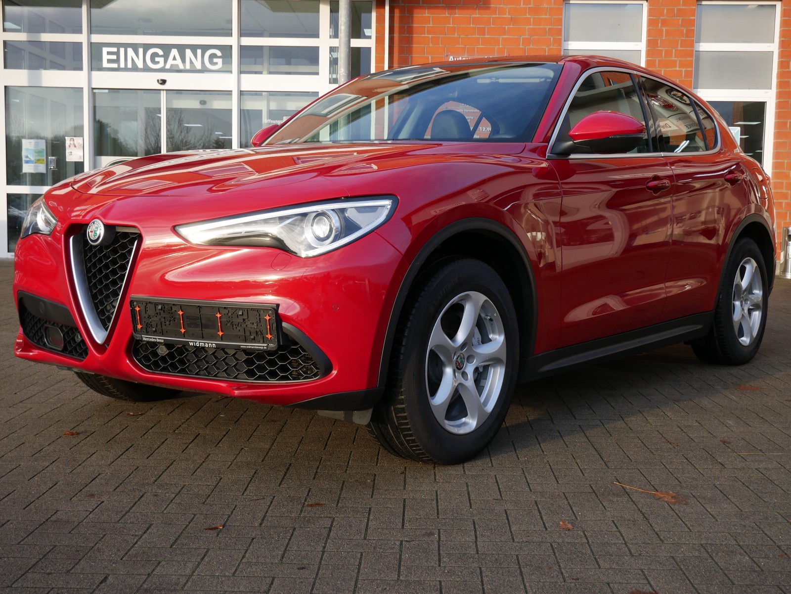Alfa Romeo Stelvio Super Q4 2.0 TURBO 280PS ACC,Pano,AHK