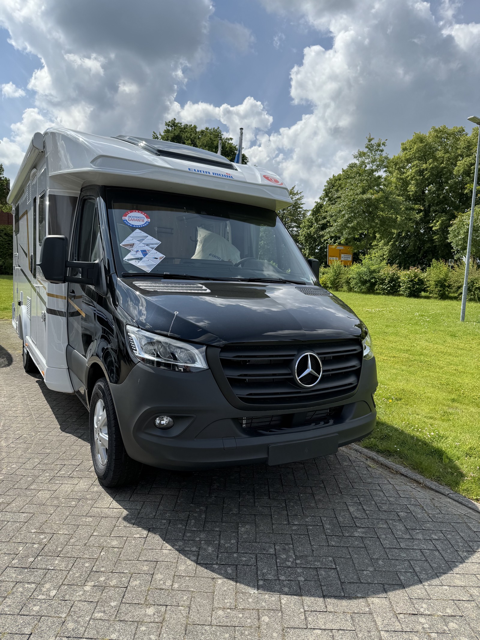 Eura Mobil Profila T 726 EF Mercedes* Mod.24* Mondial-Plus-Paket Fahrassistenz-Paket LED-Scheinwerfer