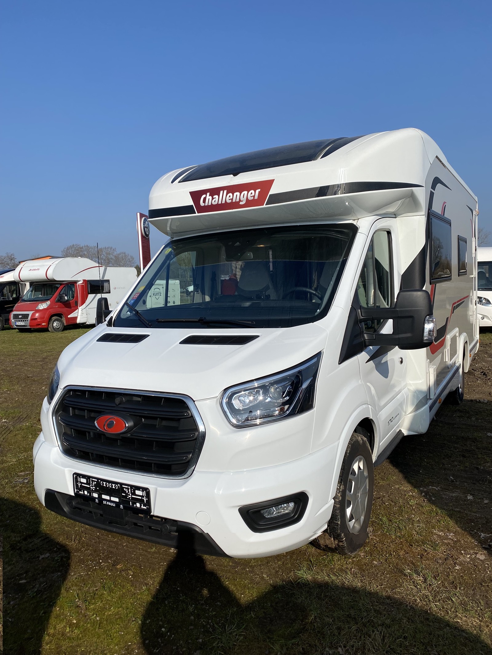 Challenger 260 Graphite premium Edition Xenon Autom Neuwertig