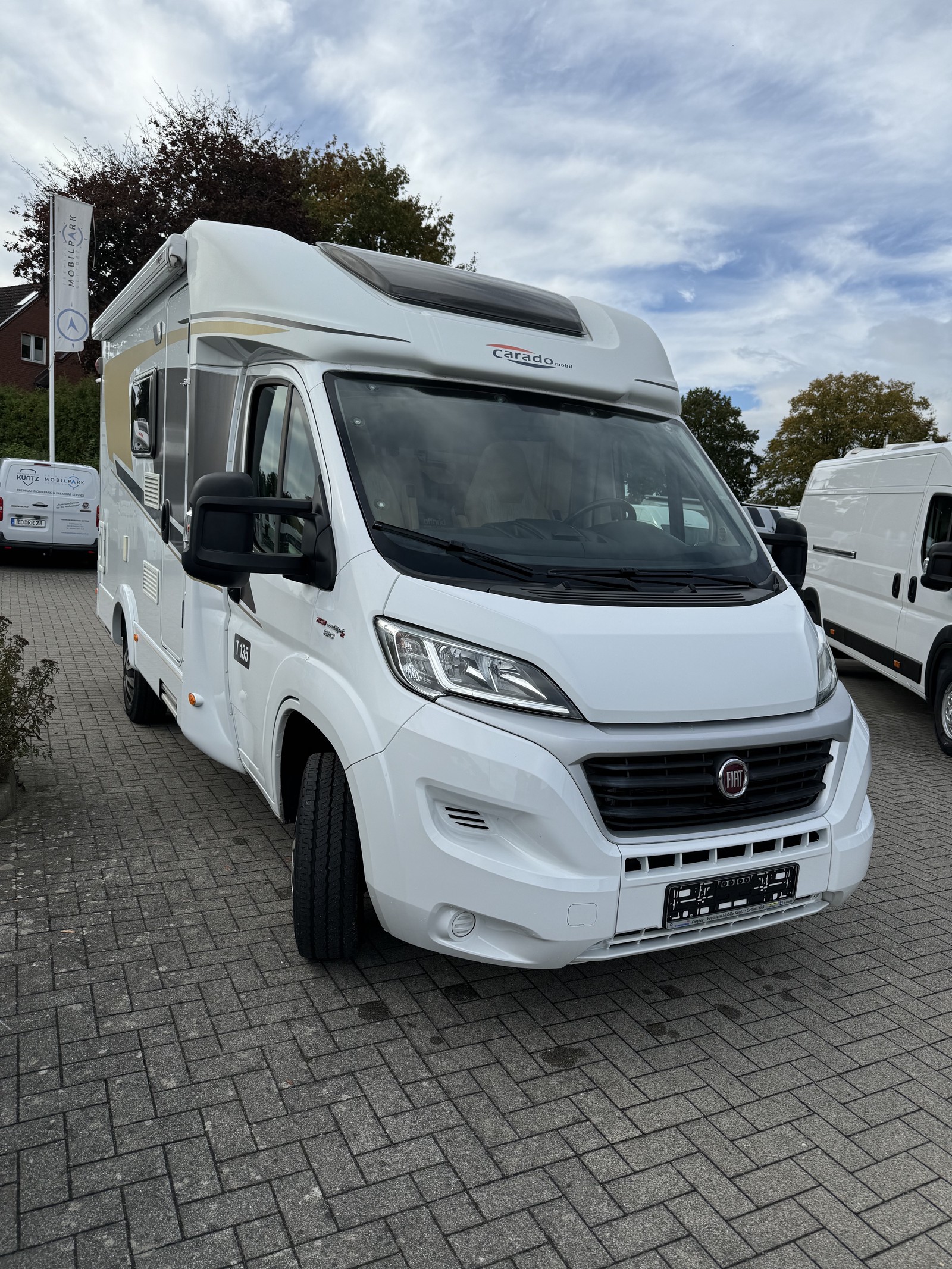 2017 Carado T 135 Sat-Anlage Navi BR Bike Lift Top Zustand