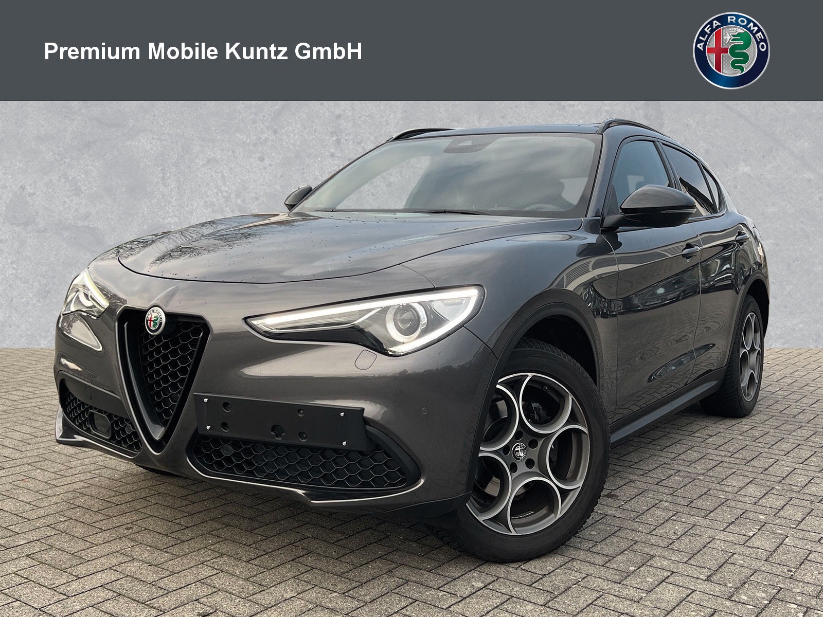 Alfa Romeo Stelvio 2.0T Q4 B-Tech Sportpaket, H&K, Pano, ACC