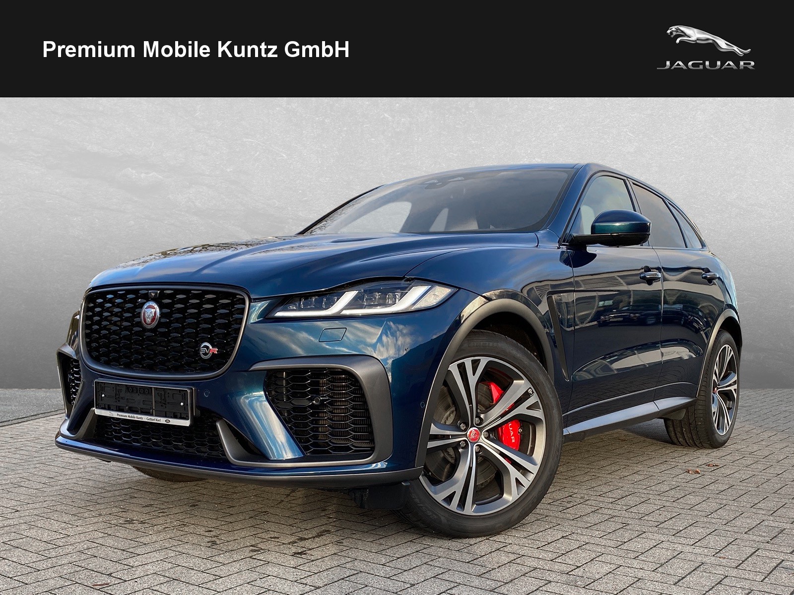 Jaguar F-PACE P550 SVR AWD