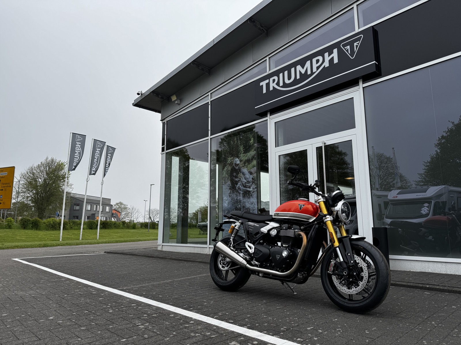 Triumph Speed Twin 1200 RS Öhlins+Brembo-Stylema