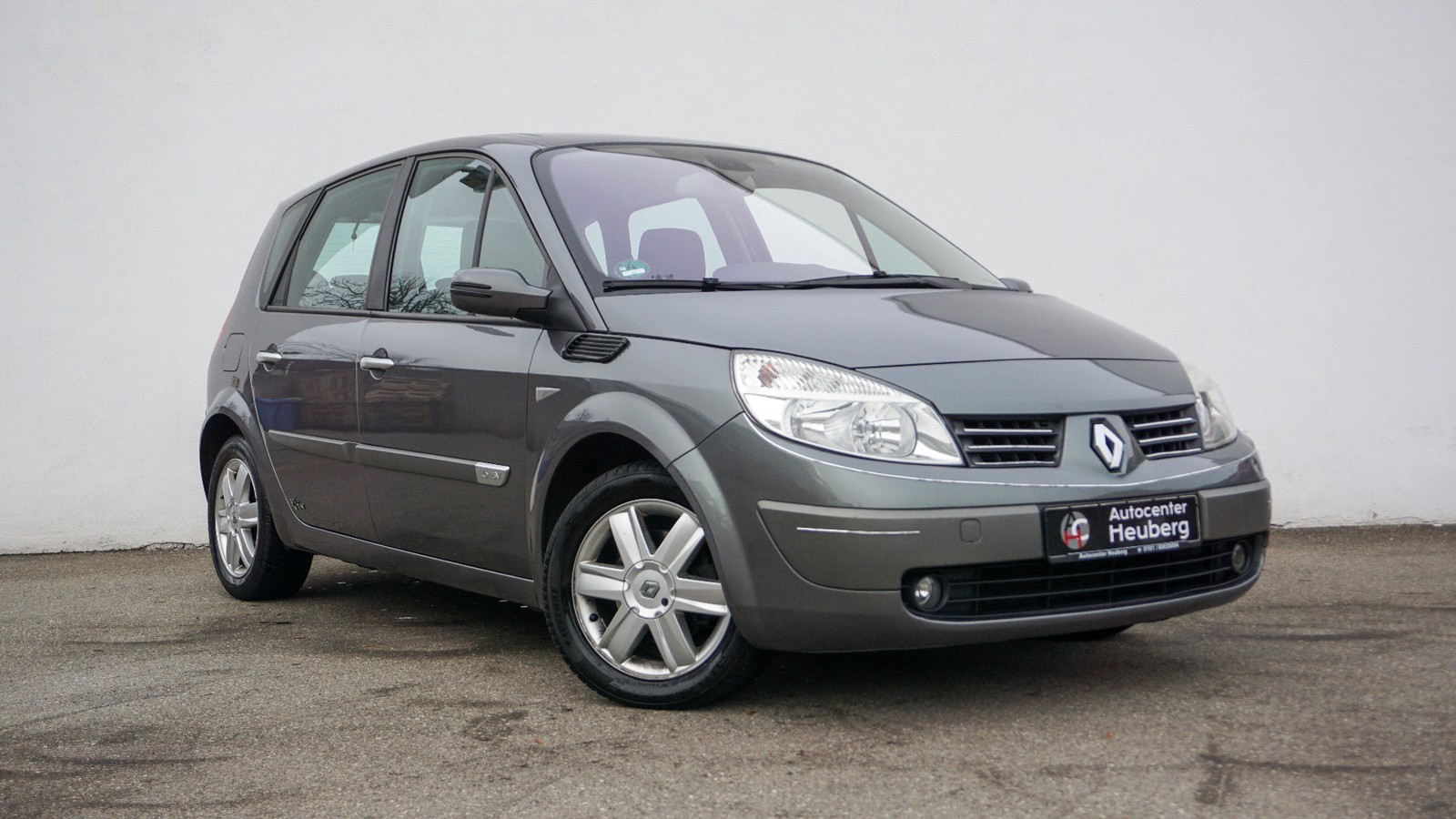 Renault Scenic II Dynamique/TÜV NEU/KLIMA-AUTO/AHK/PDC