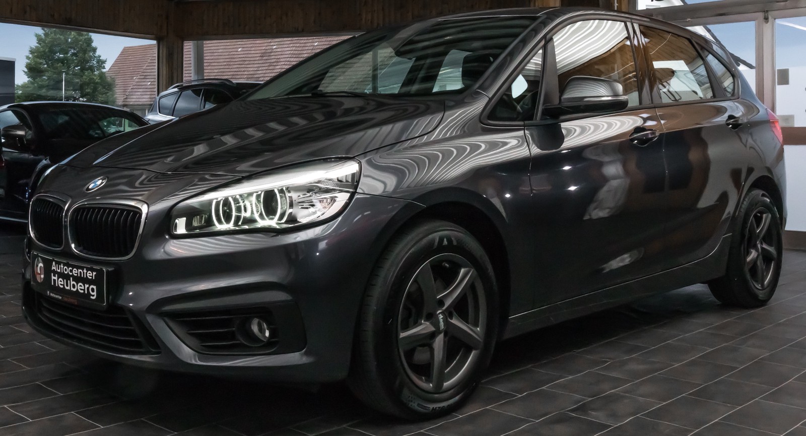 BMW 218 d/NAVI/PANO/LED/SHZ/1.HAND