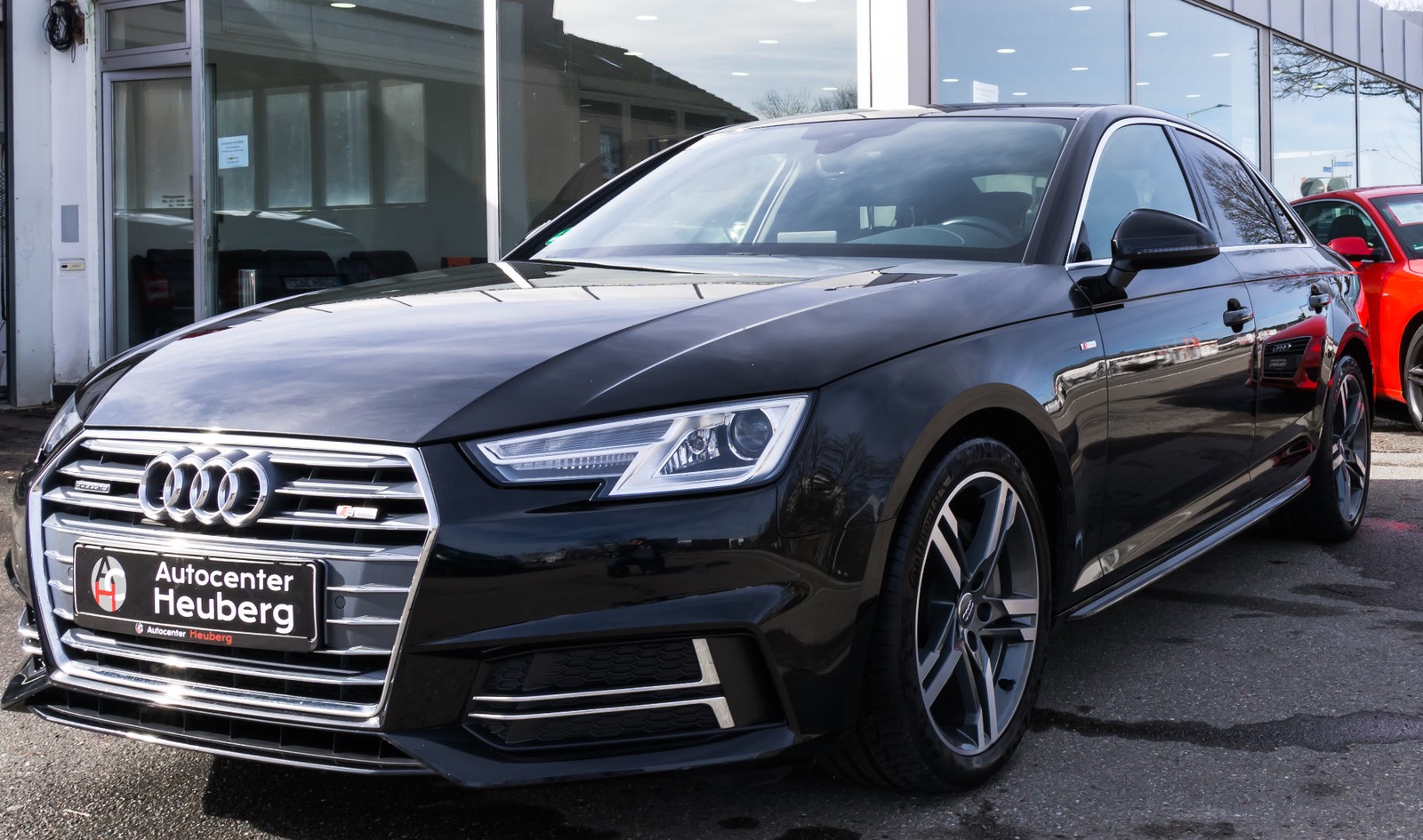 Audi A4 2.0TDI S Line Plus quattro/MMI Navi/Alcantara/S Tronic