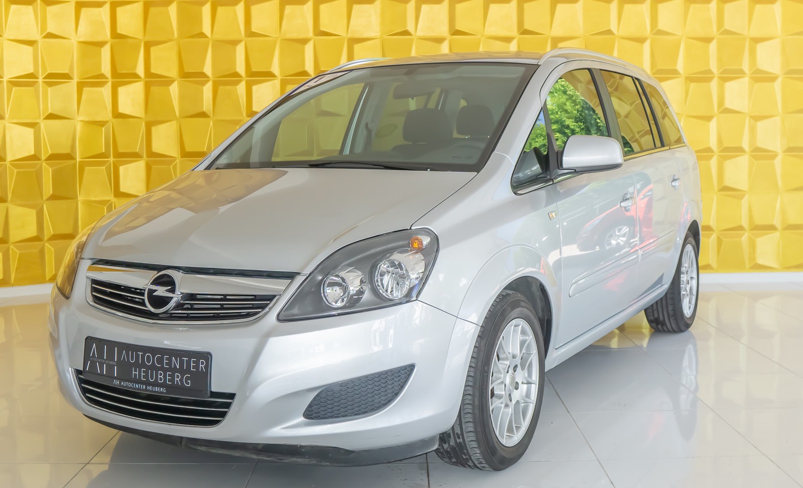 Opel Zafira B 1.6 7 SITZE/TEMPOMAT
