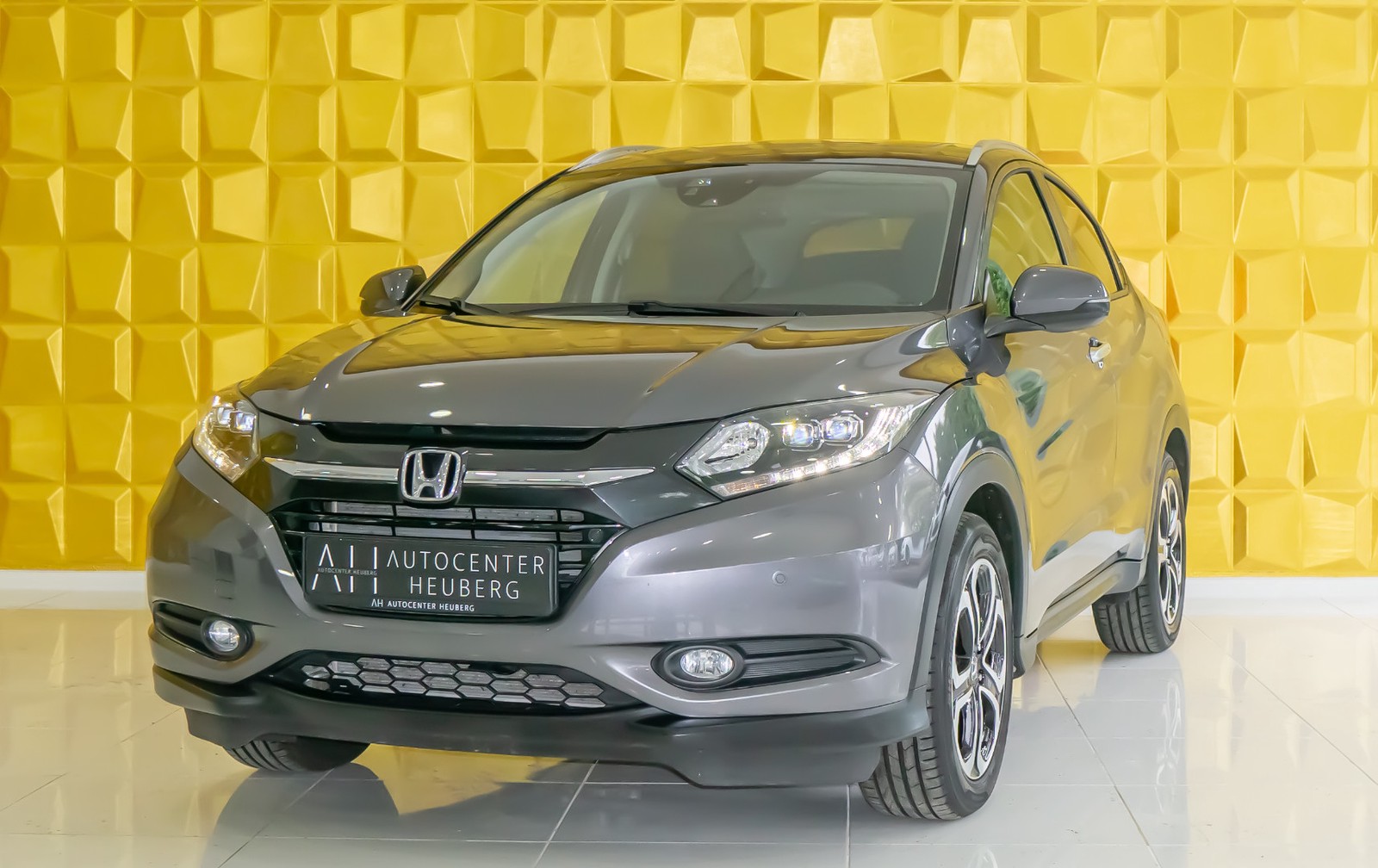 Honda HR-V 1.5/AHK/SHZ/KAMERA/FULL ASSISTENZ/PANO/TEMP