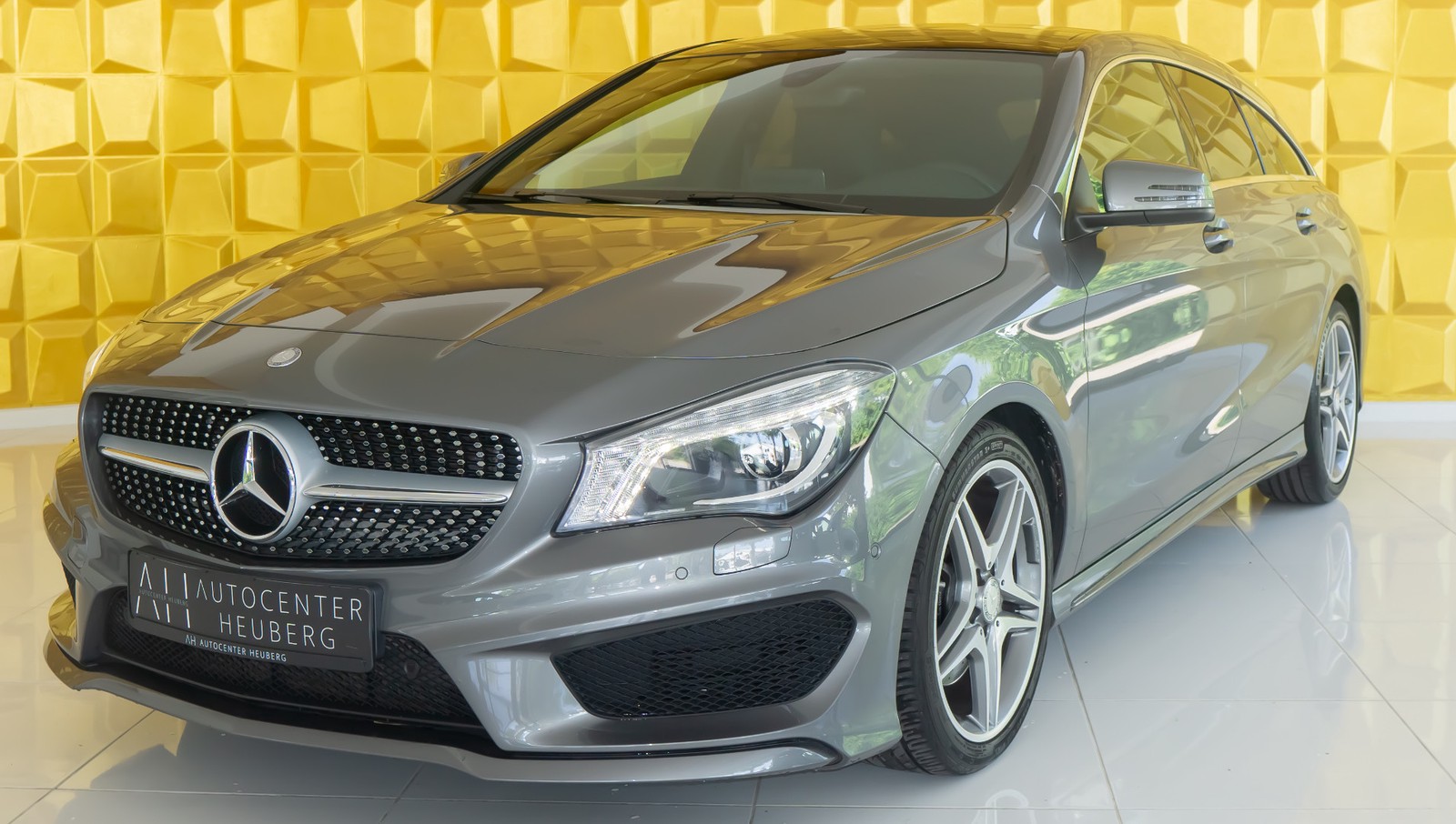 Mercedes-Benz CLA 250 Shooting Brake AMG/PANO/SHZ/46TKM/Aut.