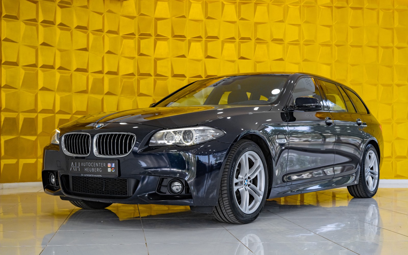 BMW 520 d xDrive M SPORTPAKET KAM ACC SPUR HUD LED