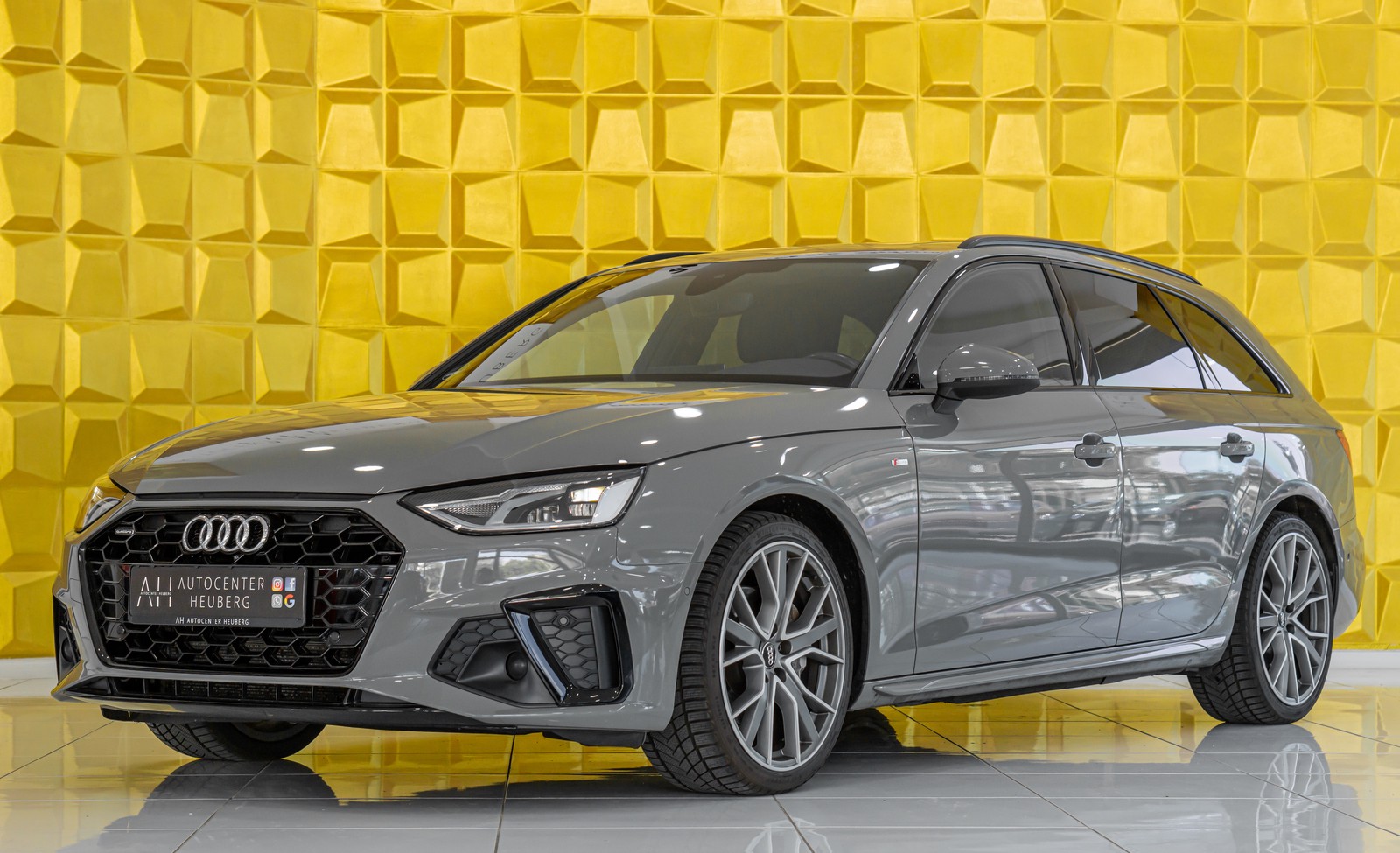 Audi A4 40 TDI quattro S line PANO LEDER BLACK