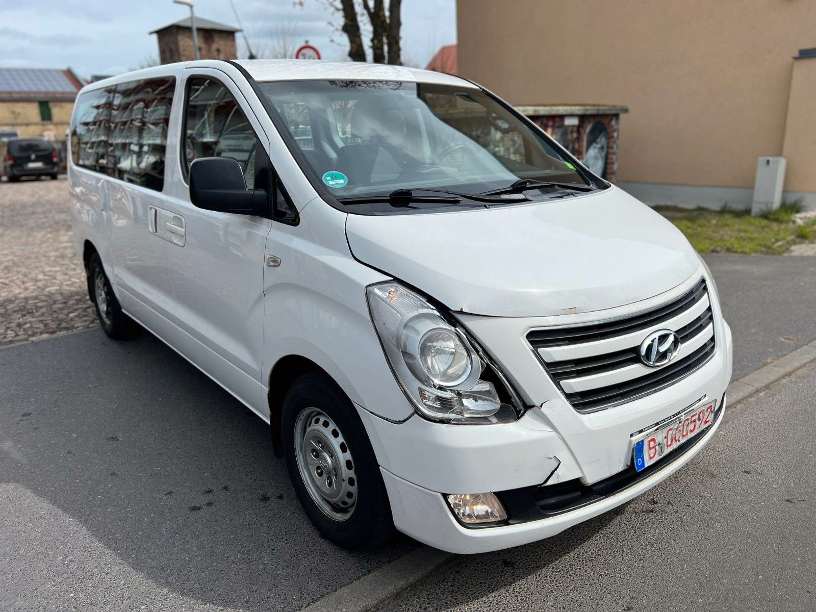 Hyundai H-1 Travel Comfort/KLIMA/PDC/MFL/