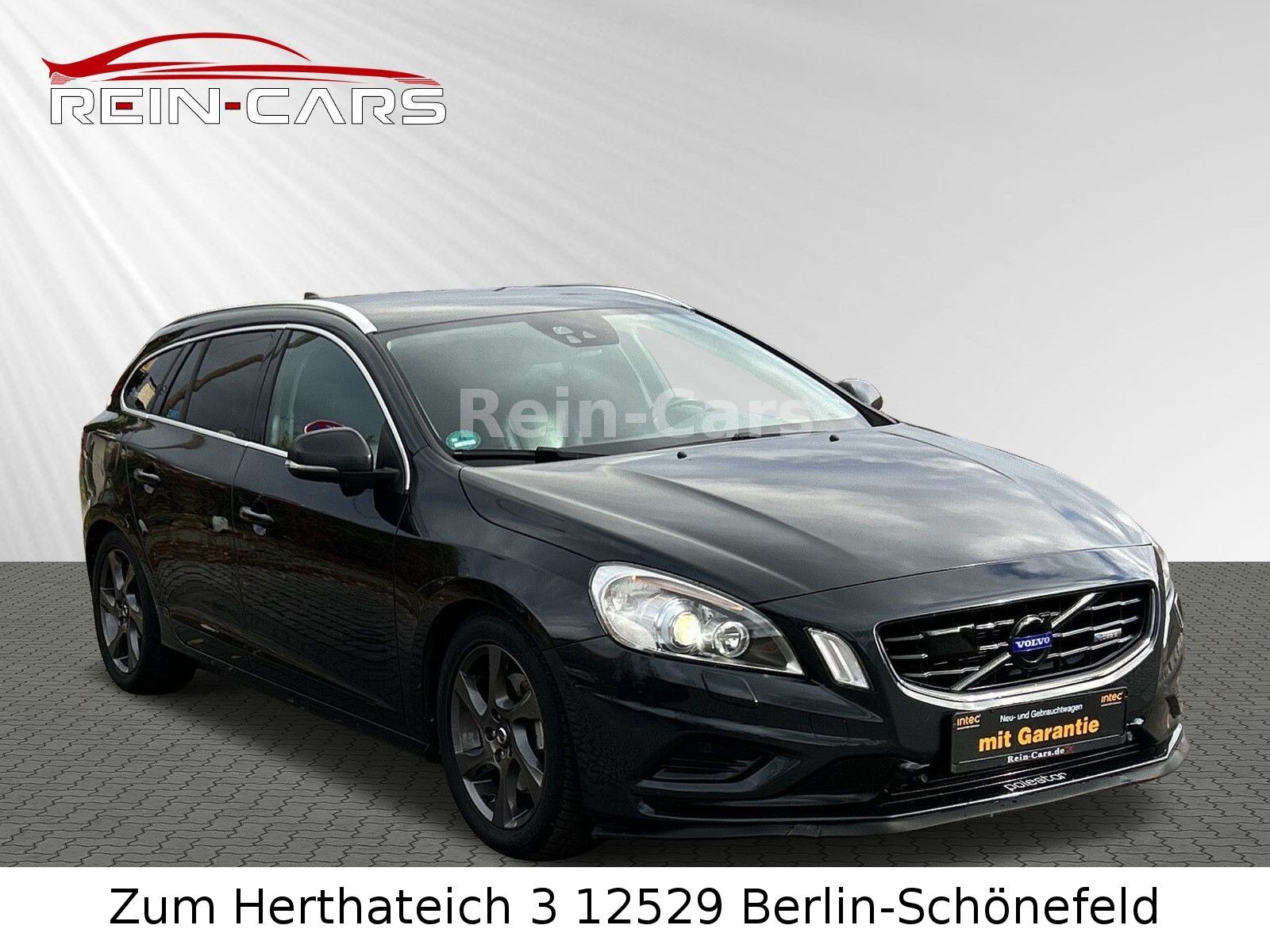 Volvo V60 Kombi R-Design AWD XEN MEMORY SHZ ACC