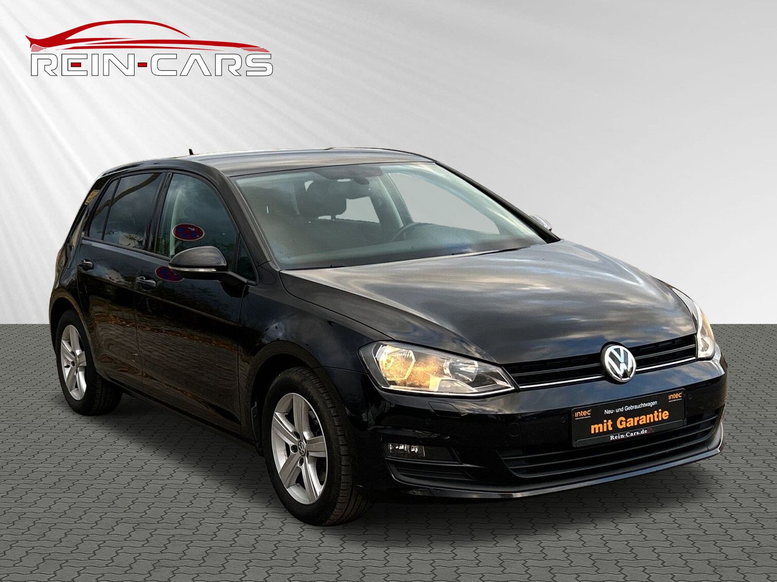 Volkswagen Golf 1.6 TDI DSG BMT Comfortline ACC PDC LHZ SHZ