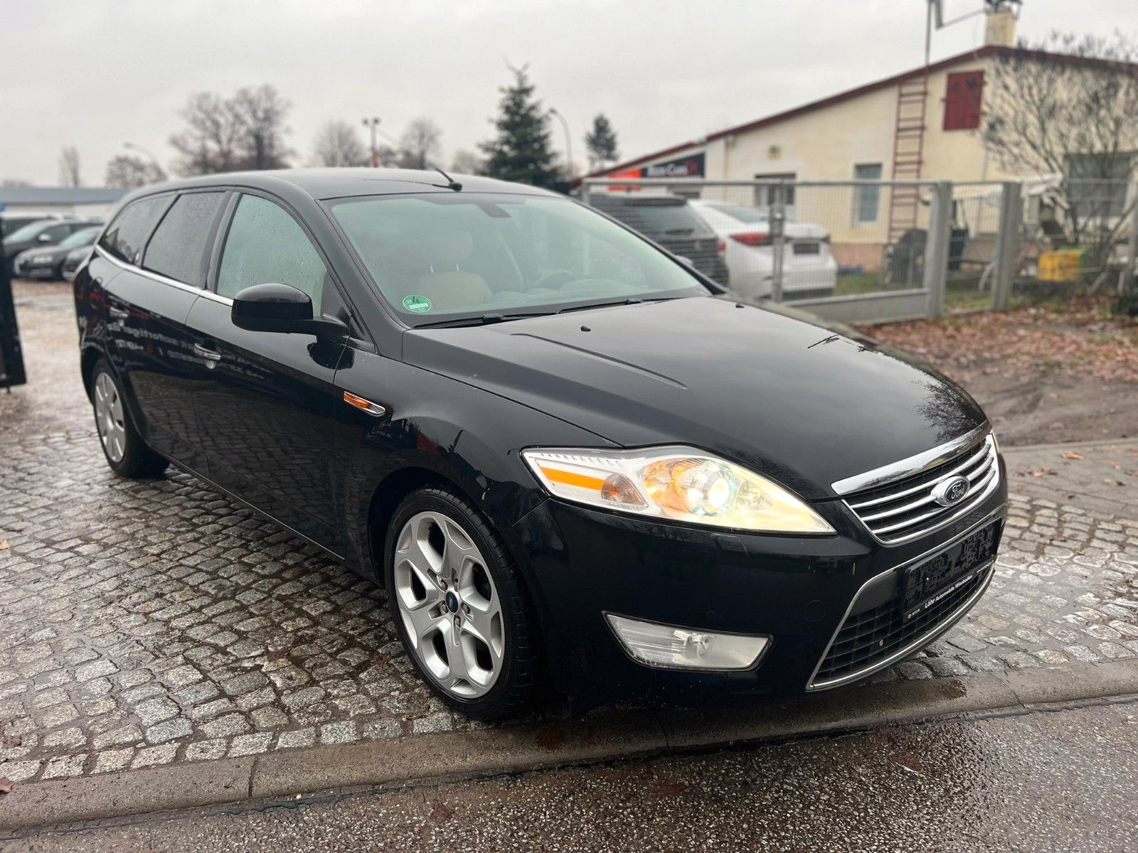 Ford Mondeo Turnier Ghia X/VOLLAUSTATTUNG/